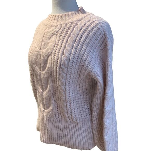Soft Pink Cozy Crewneck Fuzzy Cable Knit Sweater Pastel Pink size Large - Picture 1 of 6